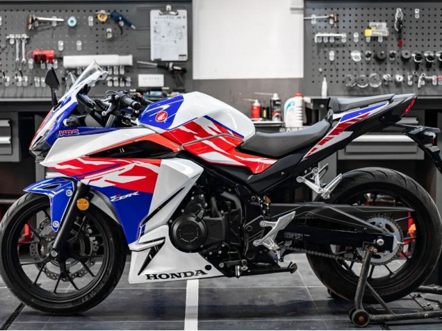 Preisgünstige Honda CBR400R Motorrad Verkleidung 2022 - Weiss Rot Blau