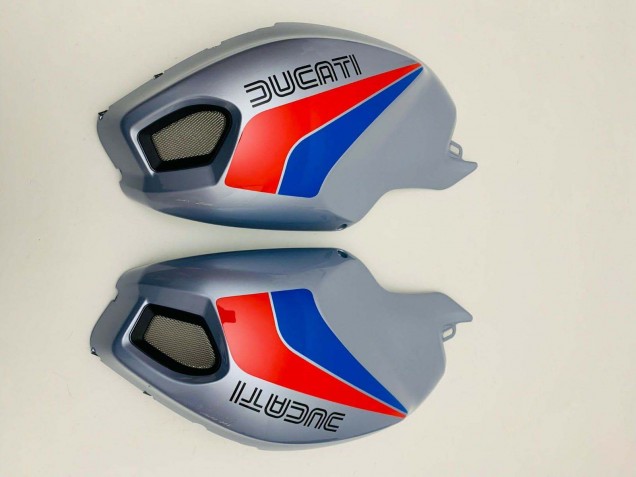 Preisgünstige Ducati Monster 696 796 1100 1100S Motorrad Verkleidung 2008-2012 - Silber Rot Blau
