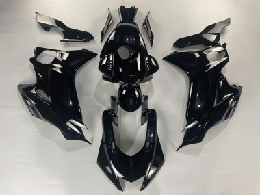 Preisgünstige Yamaha YZF 600 R6 Motorrad Verkleidung 2017-2023 - Glanzendes Schwarz