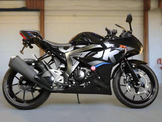Preisgünstige Suzuki GSXR125 Motorrad Verkleidung 2017-2025 - Schwarz Silber Blau