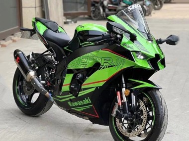 Preisgünstige Kawasaki ZX10R Motorrad Verkleidung 2021-2025 - Grun Schwarz Rot Streifen