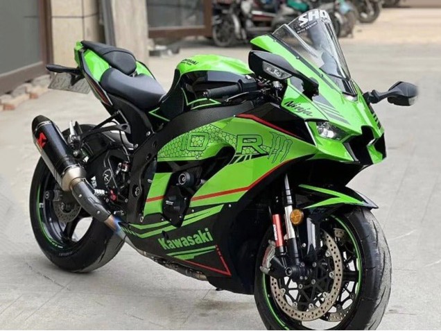 Preisgünstige Kawasaki ZX10R Motorrad Verkleidung 2021-2025 - Grun Schwarz Rot Streifen