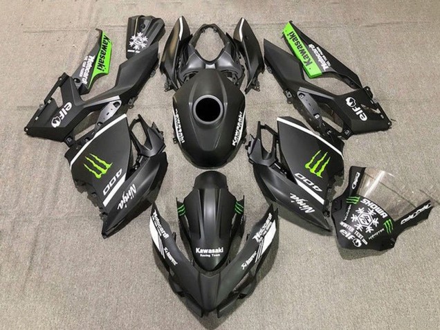 Preisgünstige Kawasaki Ninja 400 Motorrad Verkleidung 2018-2024 - Matt Schwarz Weiss Grun Monster Schnee