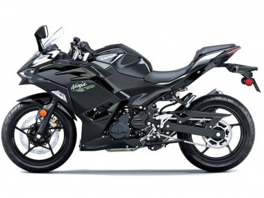 Preisgünstige Kawasaki Ninja 500 EX500R Motorrad Verkleidung 2024-2025 - Glanzendes Schwarz
