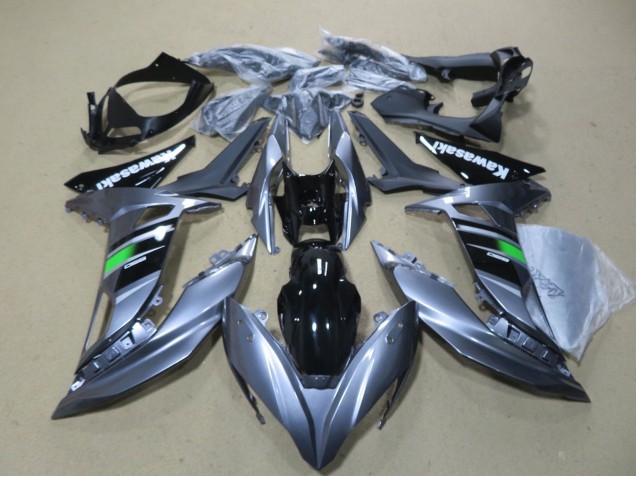 Preisgünstige Kawasaki Ninja 650 EX650 Motorrad Verkleidung 2017-2019 - Glanzendes Grau Grun Schwarz Weiss