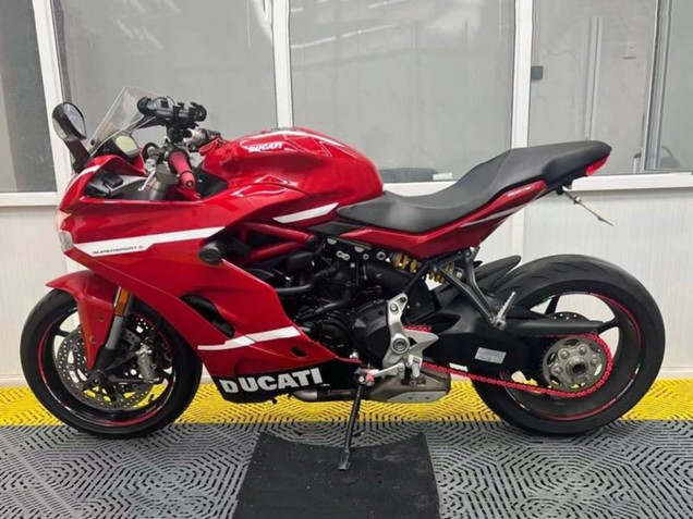 Preisgünstige Ducati Supersport 939/939S Motorrad Verkleidung 2017-2022 - Rot Schwarz Weiss Streifen