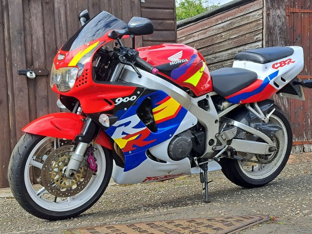 Preisgünstige Honda CBR900RR 893 Motorrad Verkleidung 1996-1997 - Weiss Rot Blau Gelb