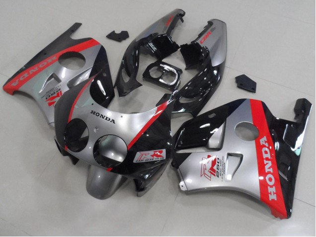 Preisgünstige Honda CBR 250 RR MC22 91-98 Verkleidungen - Silber Schwarz Rot Preisgünstige Honda CBR 250 RR MC22 91-98 Verkleidungen - Silber Schwarz Rot