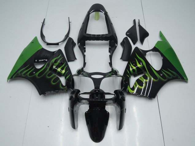 Preisgünstige Kawasaki ZX6R 00-02 Verkleidungen - Schwarz mit Grün Flamme Preisgünstige Kawasaki ZX6R 00-02 Verkleidungen - Schwarz mit Grün Flamme