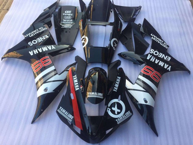 Preisgünstige Yamaha R1 02-03 Verkleidung - Schwarz Weiß Preisgünstige Yamaha R1 02-03 Verkleidung - Schwarz Weiß