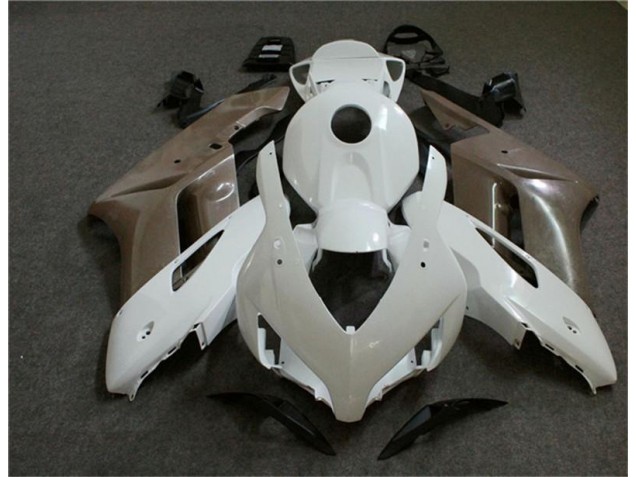 Preisgünstige Honda CBR 1000 RR 04-05 Verkleidungen - Unbemalt Preisgünstige Honda CBR 1000 RR 04-05 Verkleidungen - Unbemalt