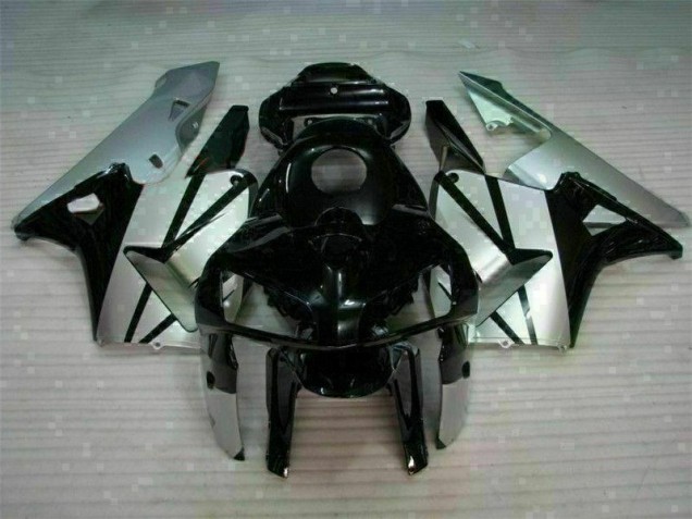 Preisgünstige Honda CBR 600 RR 05-06 Verkleidungen Plastik Kits - Schwarz Preisgünstige Honda CBR 600 RR 05-06 Verkleidungen Plastik Kits - Schwarz