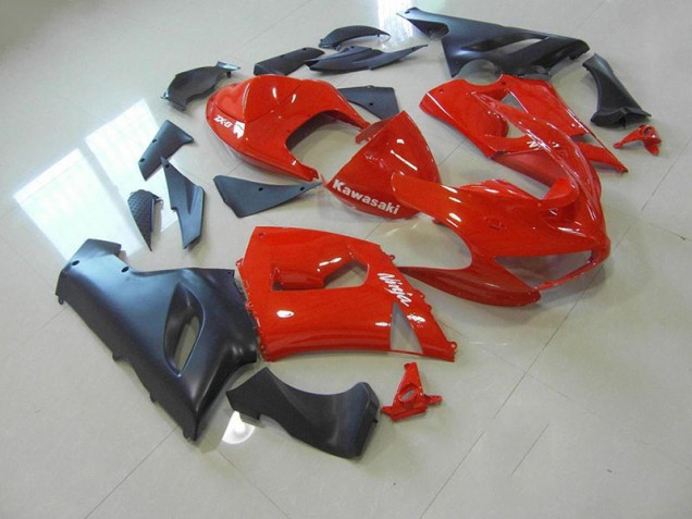Preisgünstige Kawasaki ZX6R 05-06 Verkleidungen - Rot und Matt Schwarz Preisgünstige Kawasaki ZX6R 05-06 Verkleidungen - Rot und Matt Schwarz