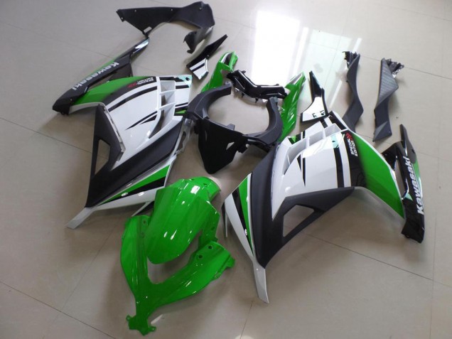 Preisgünstige Kawasaki ZX 300R 13-16 Verkleidungen - Grün Schwarz und Weiß Preisgünstige Kawasaki ZX 300R 13-16 Verkleidungen - Grün Schwarz und Weiß